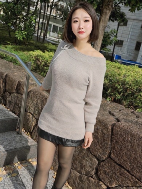 TOKYO SEXY MILF Koyuki