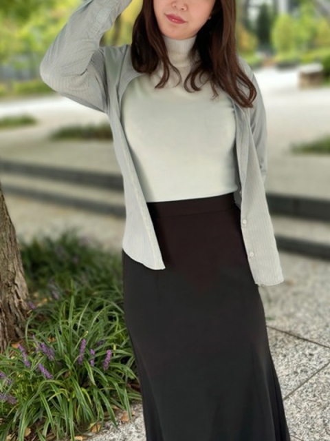 TOKYO SEXY MILF Konatsu