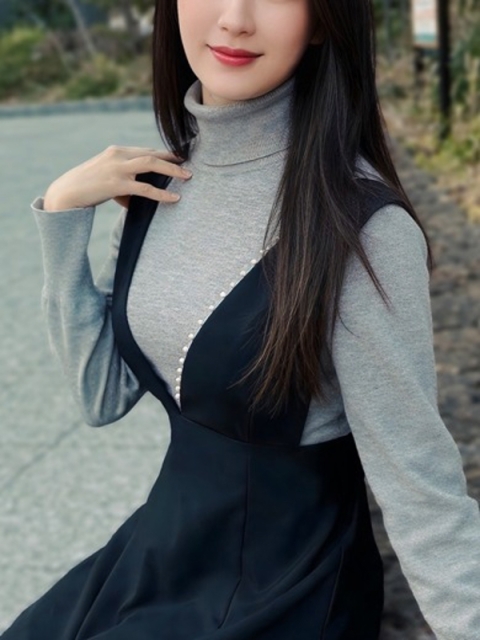 TOKYO SEXY MILF Ｙui